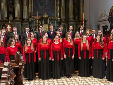 /A/2025/4/F/NKG Bratislava - day 1-069.jpeg