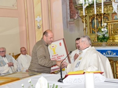 /A/2025/8/A/Proslavljena zlatna misa preč. Đure Saboleka u Vukovini (12).jpg