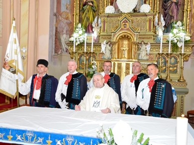 /A/2025/8/A/Proslavljena zlatna misa preč. Đure Saboleka u Vukovini (15).jpg