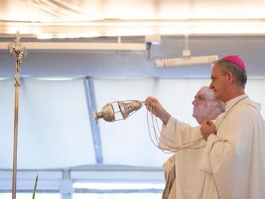 /A/2025/8/B/Nadbiskup Kutleša predvodio proslavu svetkovine Velike Gospe u Svetištu Majke Božje Remetske (22).jpg