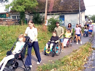 /A/2025/8/C/Volonteri Talijani (1).jpg