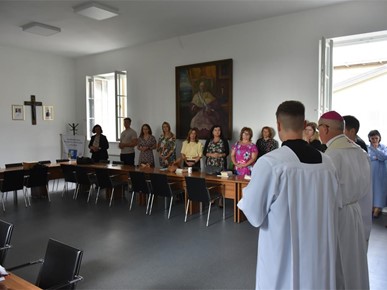 /A/2025/9/A/Biskup Gorski predvodio misu sa zazivom Duha Svetoga za učenike i djelatnike NKG-a (13).jpg