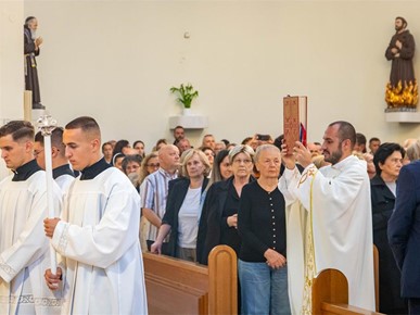 /A/2025/9/D/250928 60 godina župe Retkovec (1).jpg