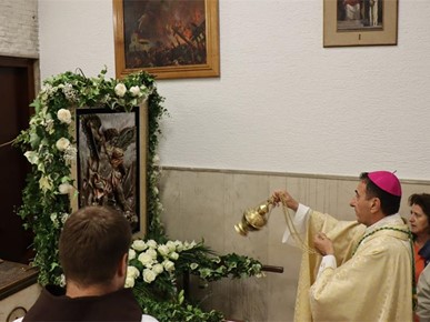 /A/2025/9/D/Biskup Medo, proslava sv. Mihaela u Dubravi (5).jpg