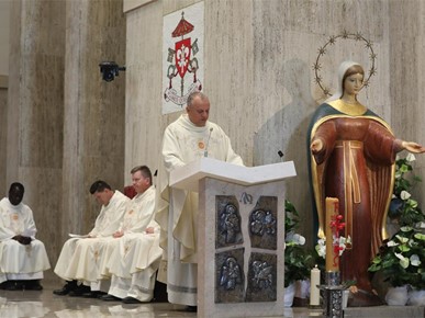 /A/2025/9/D/Nadbiskup Kutleša predvodio misno slavlje sa zazivom Duha Svetoga na početku nove akademske godine na HKS-u (21).JPG