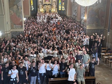 /A/2025/9/MARIJA BISTRICA/Misa - mladi/Hodočašće mladih Zagrebačke nadbiskupije u Mariju Bistricu (2).jpeg