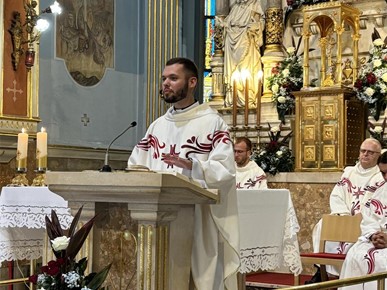 /A/2025/9/MARIJA BISTRICA/Misa - mladi/Hodočašće mladih Zagrebačke nadbiskupije u Mariju Bistricu (9).jpeg