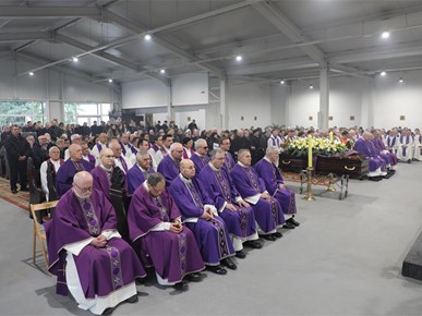 /A/2026/1/Ispraćaj mons Josipa Oslića/260115 misa zadušnica_mons. Oslić (16).JPG