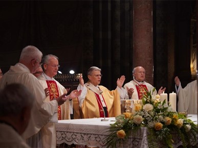 /A/2026/10/A/Proslavljen srebrni biskupski jubilej đakovačko-osječkog nadbiskupa Đure Hranića (14).jpg