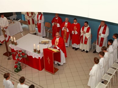 /A/2026/10/A/Proslavljena župna svetkovina bl. Alojzija Stepinca na Trnjanskoj Savici (12).jpg