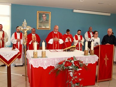 /A/2026/10/A/Proslavljena župna svetkovina bl. Alojzija Stepinca na Trnjanskoj Savici (3).jpg