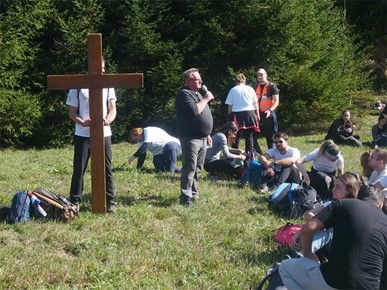 /A/2026/10/F/Održan 78. planinarski križni put bratovštine sv. Bernarda (1).jpg
