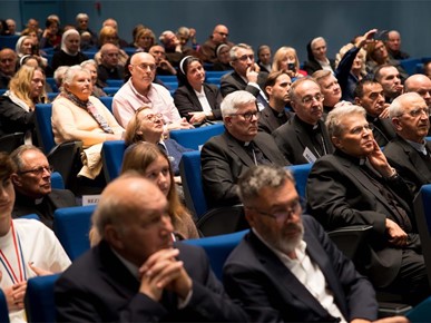 /A/2026/10/F/Predstavljena monografija o spomenu na nacionalna jubilejska događanja (5).jpg