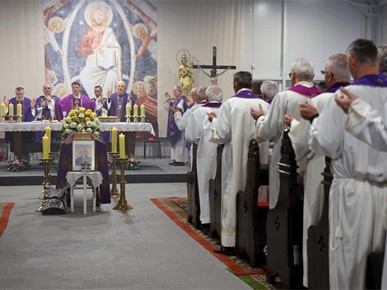 /A/2026/10/F/Slavljena misa zadušnica i sprovodni obredi za preminulog mons. Lovru Cindorija (11).JPG