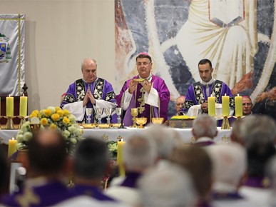 /A/2026/10/F/Slavljena misa zadušnica i sprovodni obredi za preminulog mons. Lovru Cindorija (26).JPG