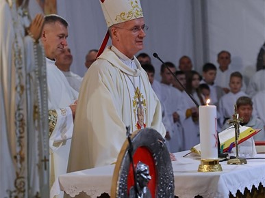 /A/2026/10/G/261022 Nadbiskup Kutleša predvodio misno slavlje svetkovine sv. Ivana Pavla II. u Jelkovcu (19).JPG