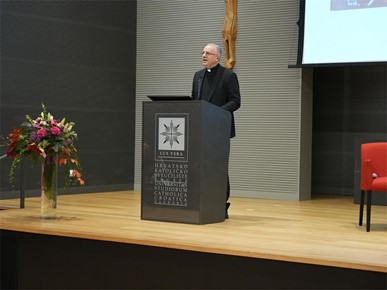 /A/2026/10/H/Na HKS-u obilježena 800. obljetnica smrti svetoga Franje Asiškoga (6).jpg