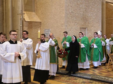 /A/2026/2/A/260201 Biskup Razum predvodio misno slavlje na Dan života (3).JPG