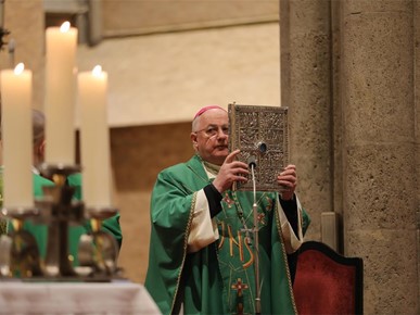 /A/2026/2/B/260208 Biskup Razum predvodio misno slavlje na Dan braka (11).JPG