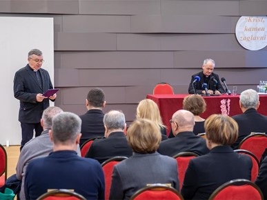 /A/2026/2/B/Nadbiskup Kutleša na molitvenom doručku u Sisku (9).jpg