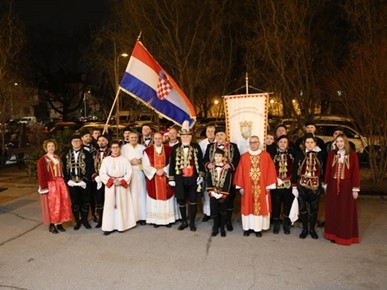 /A/2026/2/B/Tradicionalna proslava Tripundana u crkvi sv. Leopolda Mandića, Ljubljanica-Voltino (1).jpg