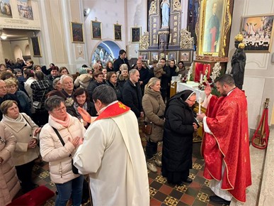 /A/2026/2/B/Vlč. Anđelo Maly predvodio misno slavlje trećega dana devetnice bl. Alojziju Stepincu u Krašiću (4).jpeg