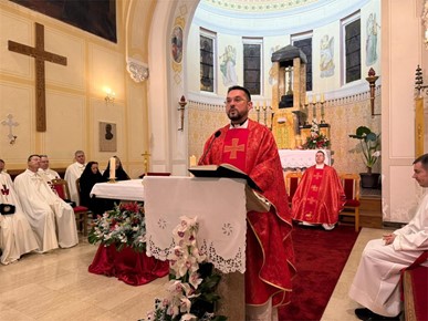 /A/2026/2/B/Vlč. Anđelo Maly predvodio misno slavlje trećega dana devetnice bl. Alojziju Stepincu u Krašiću (8).jpeg