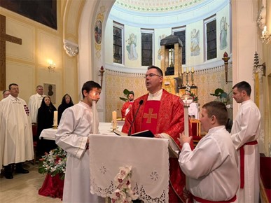 /A/2026/2/B/Vlč. Anđelo Maly predvodio misno slavlje trećega dana devetnice bl. Alojziju Stepincu u Krašiću (9).jpeg