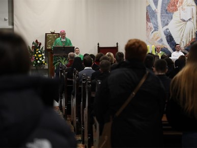 /A/2026/2/C/Biskup Gorski predvodio misno slavlje drugoga dana trodnevnice uoči Stepinčeva (12).JPG