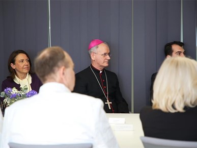 /A/2026/2/C/Nadbiskup Kutleša predvodio misno slavlje povodom Svjetskog dana bolesnika u KB Sveti Duh (6).JPG