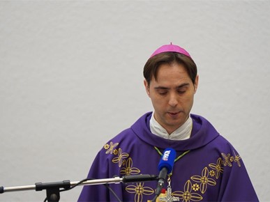 /A/2026/2/E/Biskup Kovač u sjedištu HBK-a predvodio misu za mir (8).jpg