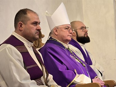 /A/2026/2/E/Biskup Razum predvodio misu zahvalnicu u rodnoj Župi sv. Martina biskupa (1).jpg