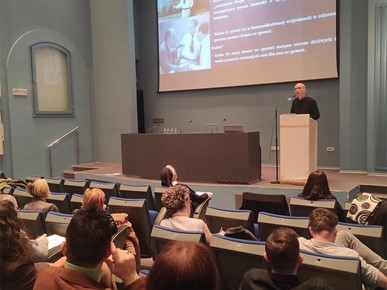 /A/2026/2/E/Održan stručni skup za vjeroučitelje Posredovanje vjeronaučnih sadržaja (3).jpg