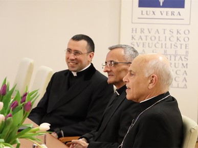 /A/2026/3/A/6.3.2026. Posjet SanFran nadbiskup (3).jpg