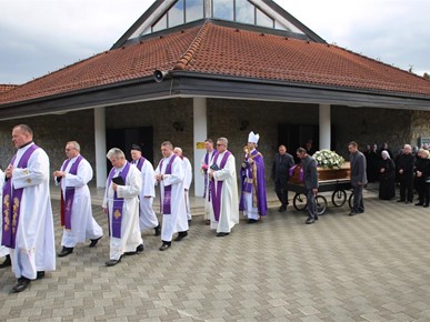 /A/2026/3/C/260311 sprovod_vlč. Dubovečak (9).JPG