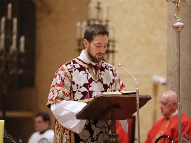 /A/2026/3/Cvjetnica/Nadbiskup Kutleša predvodio misno slavlje Nedjelje Muke Gospodnje u Zagrebačkoj katedrali (18).JPG