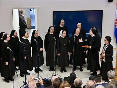 /A/2026/4/B/260415 Blagoslov prihvatilišta na Vrhovcu (13).jpeg