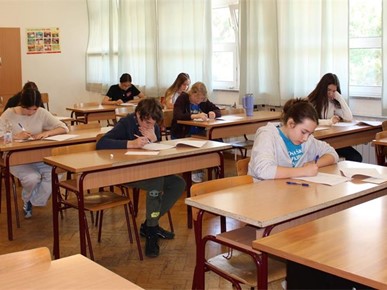 /A/2026/4/B/OŠ Jure Kaštelana i XV. gimnazija iz Zagreba pobjednici Vjeronaučne olimpijade (2).jpg