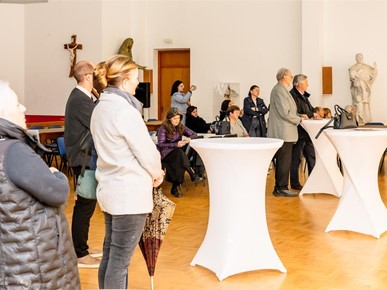 /A/2026/4/C/U Karlovcu otvorena izložba Pejzaž i vedute prožete svjetlo (8).jpg