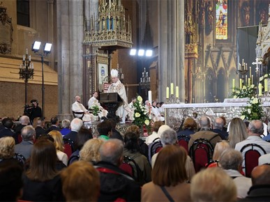 /A/2026/4/USKRS/260405 Nadbiskup Kutleša predvodio misu na Uskrs (15).JPG