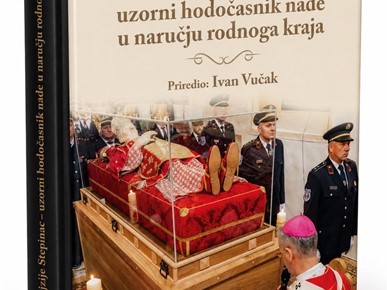 /A/2026/5/A/FOTOMONOGRAFIJA 2026 knjiga_Vucak.jpg