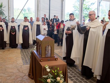 /A/2026/5/A/Relikvije sv. Male Terezije i njezinih roditelja Ljudevita i Zelije u Hrvatskoj (8).jpg
