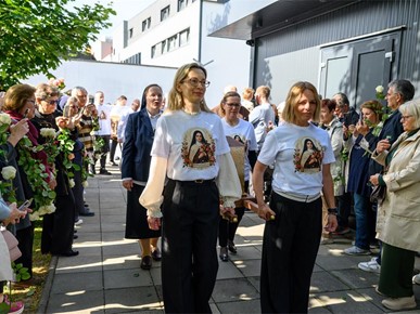/A/2026/5/B/Pohod relikvija sv. Male Terezije i njezinih roditelja u Župi sv. Terezije od Djeteta Isusa (4).jpg