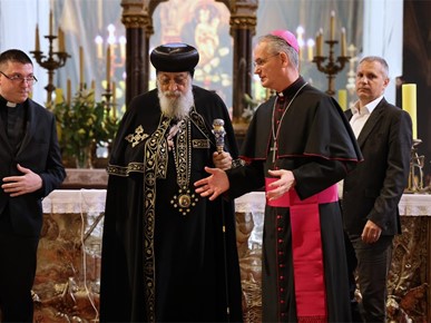 /A/2026/5/D/260512 susret nadbiskupa Kutleše i patrijarha Tawadrosa (22).JPG