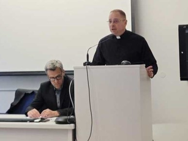 /A/2026/5/E/26_Održani akademski razgovori o Crkvi, društvu i Španjolskom građanskom ratu na KBF (2).jpg