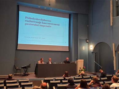 /A/2026/5/E/Održan XX. dies theologicus o temi Vjera, Crkva i mentalno zdravlje (4).jpg