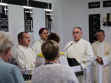 /A/2026/5/F/260525 Biskup Kovač blagoslovio pastoralni centar „Dvanestorica apostola“ u Kašini (13).JPG