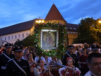 /A/2026/5/MBKV/FOTOGALERIJA - Majka Božja od Kamenitih vrata, 31 svibnja 2026/MBKV2026_TUZN_2 (66).JPG