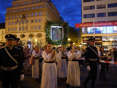 /A/2026/5/MBKV/FOTOGALERIJA - Majka Božja od Kamenitih vrata, 31 svibnja 2026/MBKV2026_TUZN_2 (82).JPG