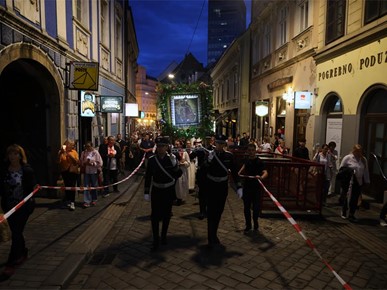/A/2026/5/MBKV/FOTOGALERIJA - Majka Božja od Kamenitih vrata, 31 svibnja 2026/MBKV2026_TUZN_2 (86).JPG